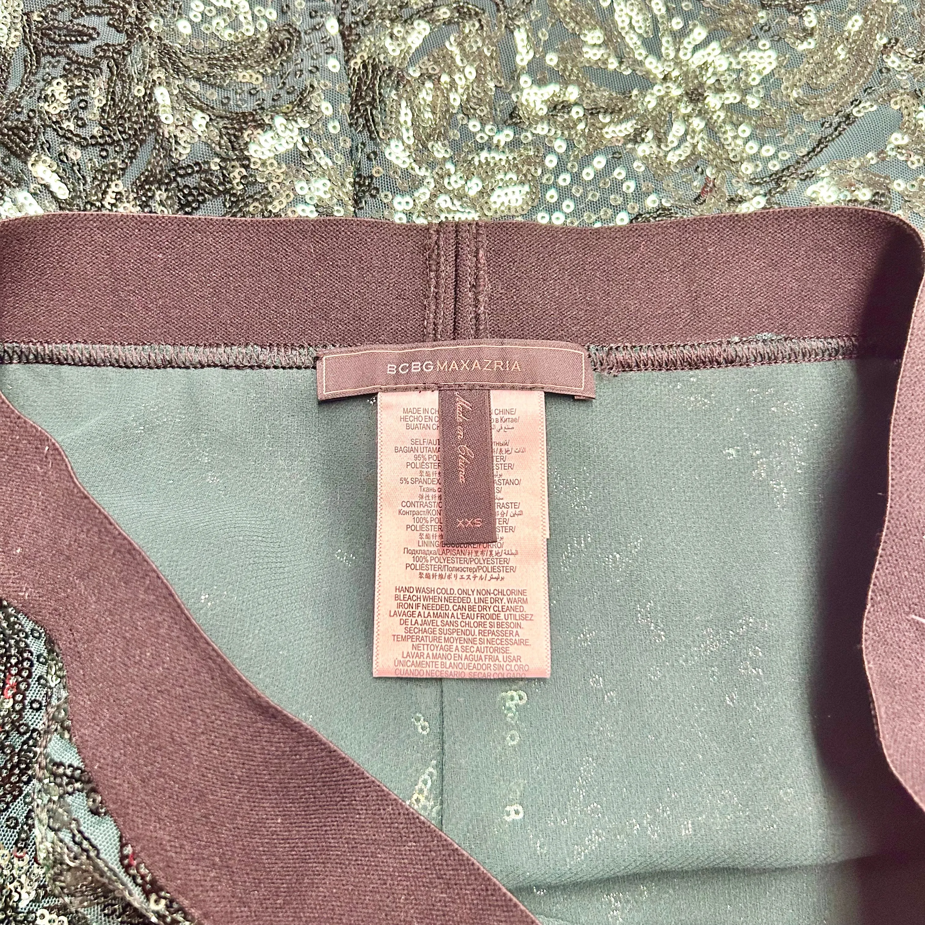 Skirt Mini & Short By Bcbgmaxazria In Green, Size: Xxs